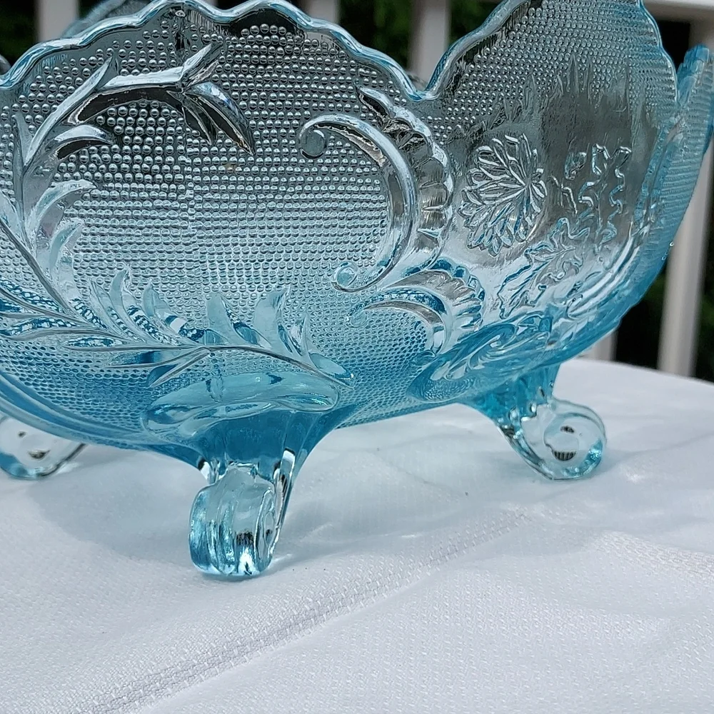Vintage Jeannette mid century Pressed Glass Blue Footed Hombre  Compote Bowl MCM - Picture 8 of 17